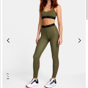 RVCa sport leggings